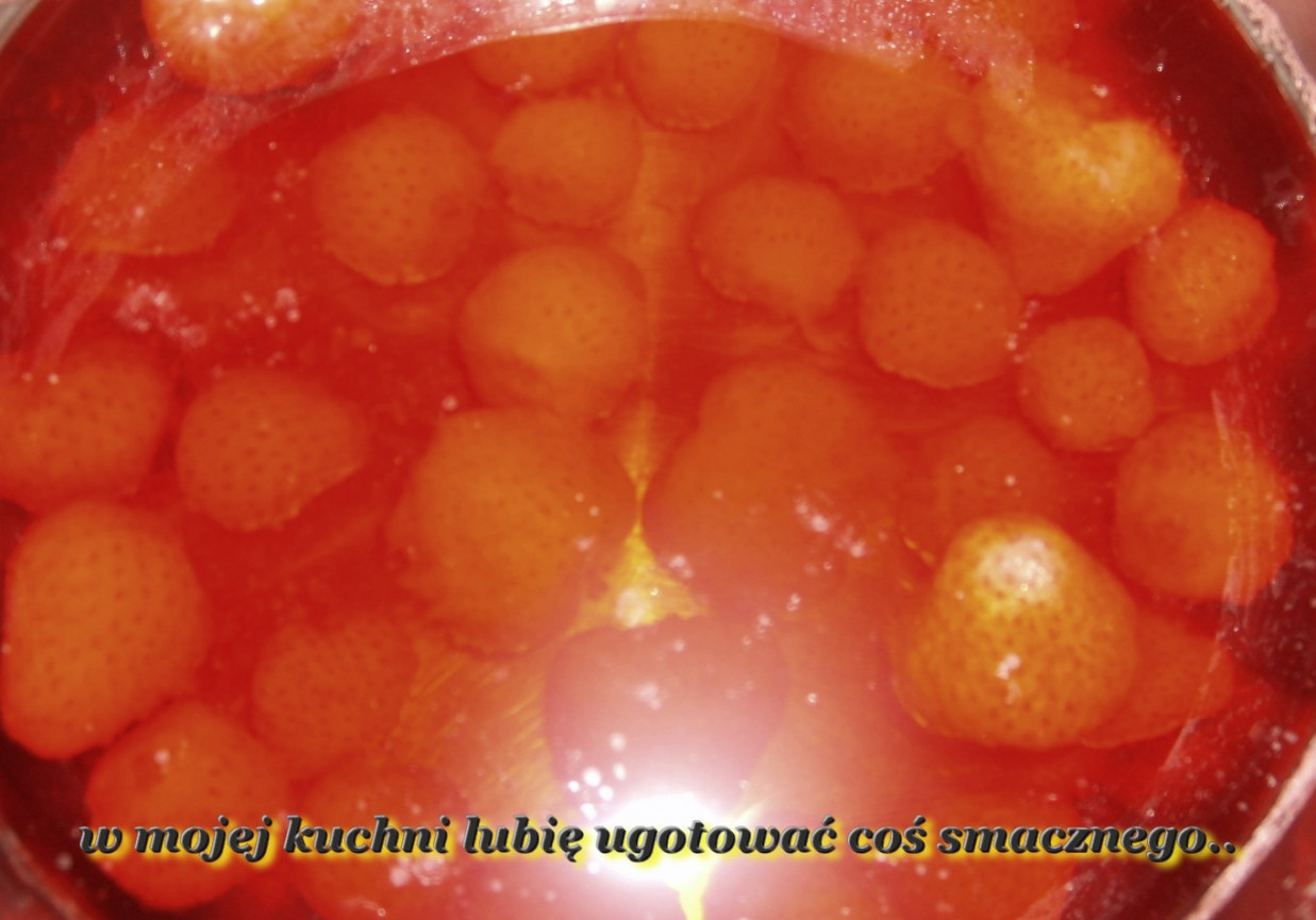 zupa truskawkowa z makaronem... foto