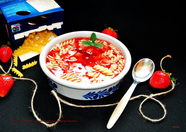 Fotografia przedstawiająca Zupa truskawkowa