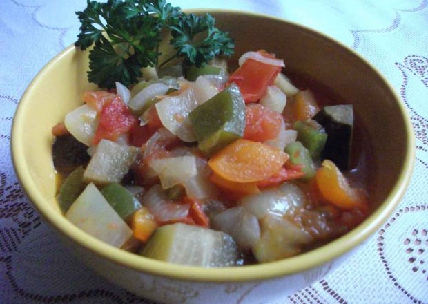 Fotografia przedstawiająca Zupa warzywna - minestrone
