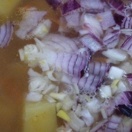 Krok 4 - Zupa warzywna z fasolą i kukurydzą foto