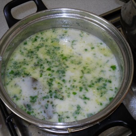 Krok 2 - Zupa warzywna z makaronem foto