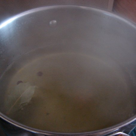 Krok 1 - Zupa warzywna z pełnoziarnistym makaronem foto
