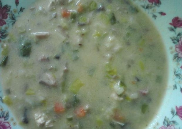 Fotografia przedstawiająca Zupa wiosenna