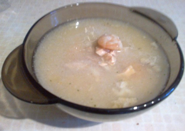 Fotografia przedstawiająca Zupa z 3 ryb