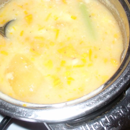 Krok 6 - Zupa z batatów i soczwicy foto