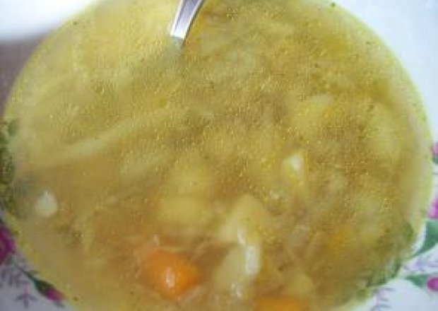 Fotografia przedstawiająca Zupa z białej kapusty