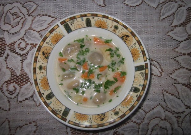 Fotografia przedstawiająca Zupa z bobu
