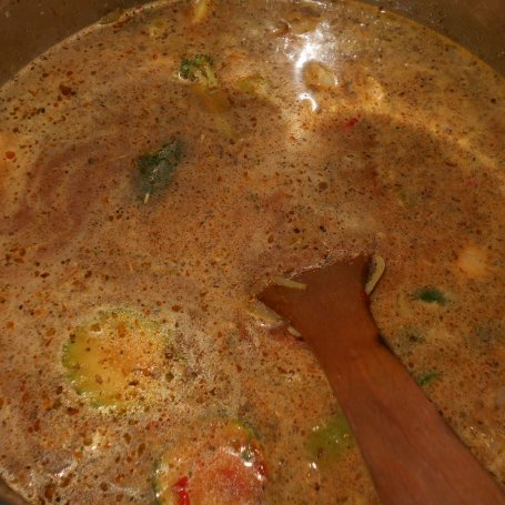 Krok 7 - Zupa z boczniakami z włoską nutą foto