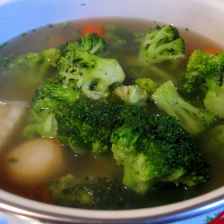 Krok 2 - Zupa z brokułami foto