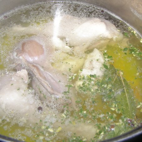 Krok 2 - zupa z brukwi na gęsinie... foto