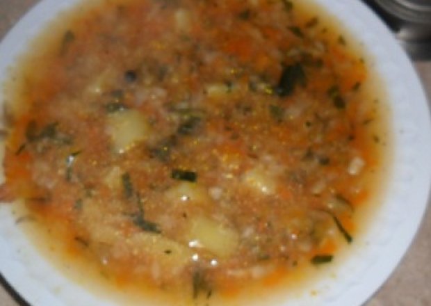 Fotografia przedstawiająca Zupa z cukinią i pieczarkami