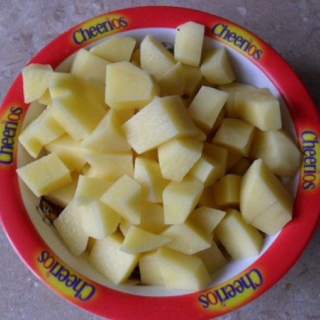 Krok 2 - Zupa z cukinią i pieczarkami foto