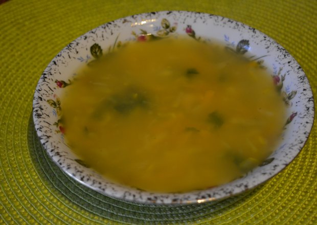 Fotografia przedstawiająca Zupa z cukinią i ziemniakami