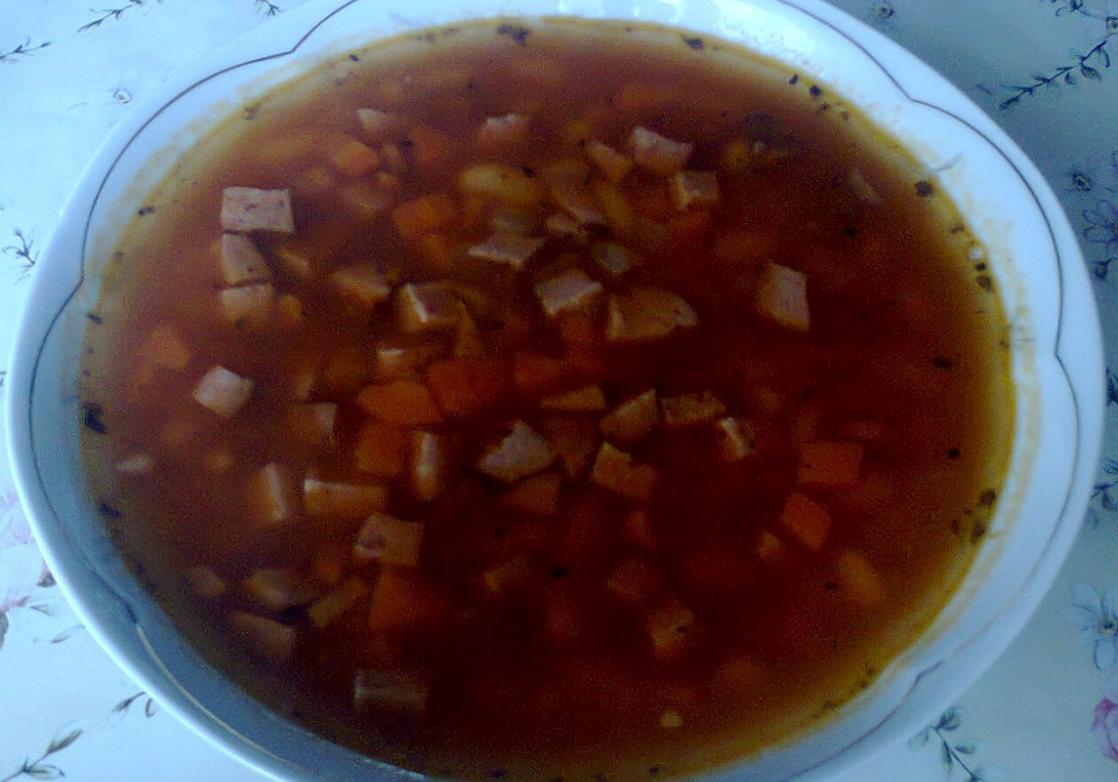 Zupa z dodatkiem fasoli foto