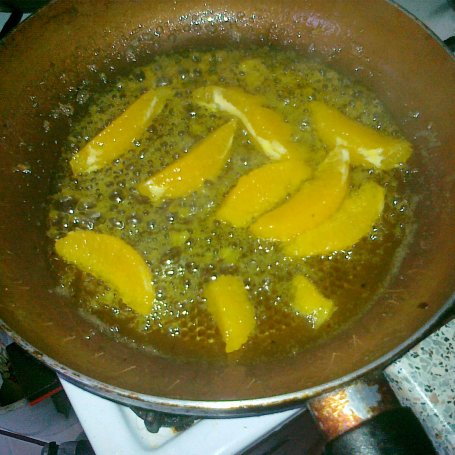 Krok 3 - zupa z dyni z karmelizowanymi pomarańczami foto