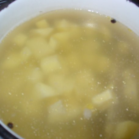Krok 3 - Zupa z dynią , jarmużem i fasolką szparagową  foto