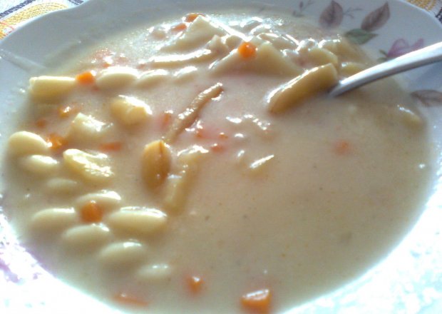 Fotografia przedstawiająca Zupa z fasolką szparagową
