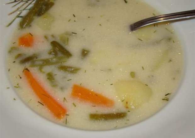 Fotografia przedstawiająca zupa z fasolką szparagową