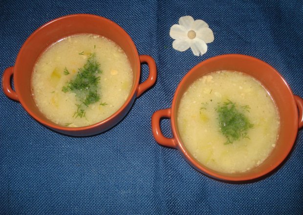 Fotografia przedstawiająca Zupa z fasolki i cukini