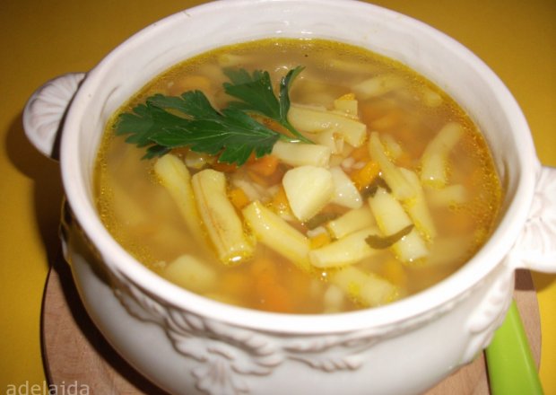 Fotografia przedstawiająca Zupa z fasolki na słodko kwaśno