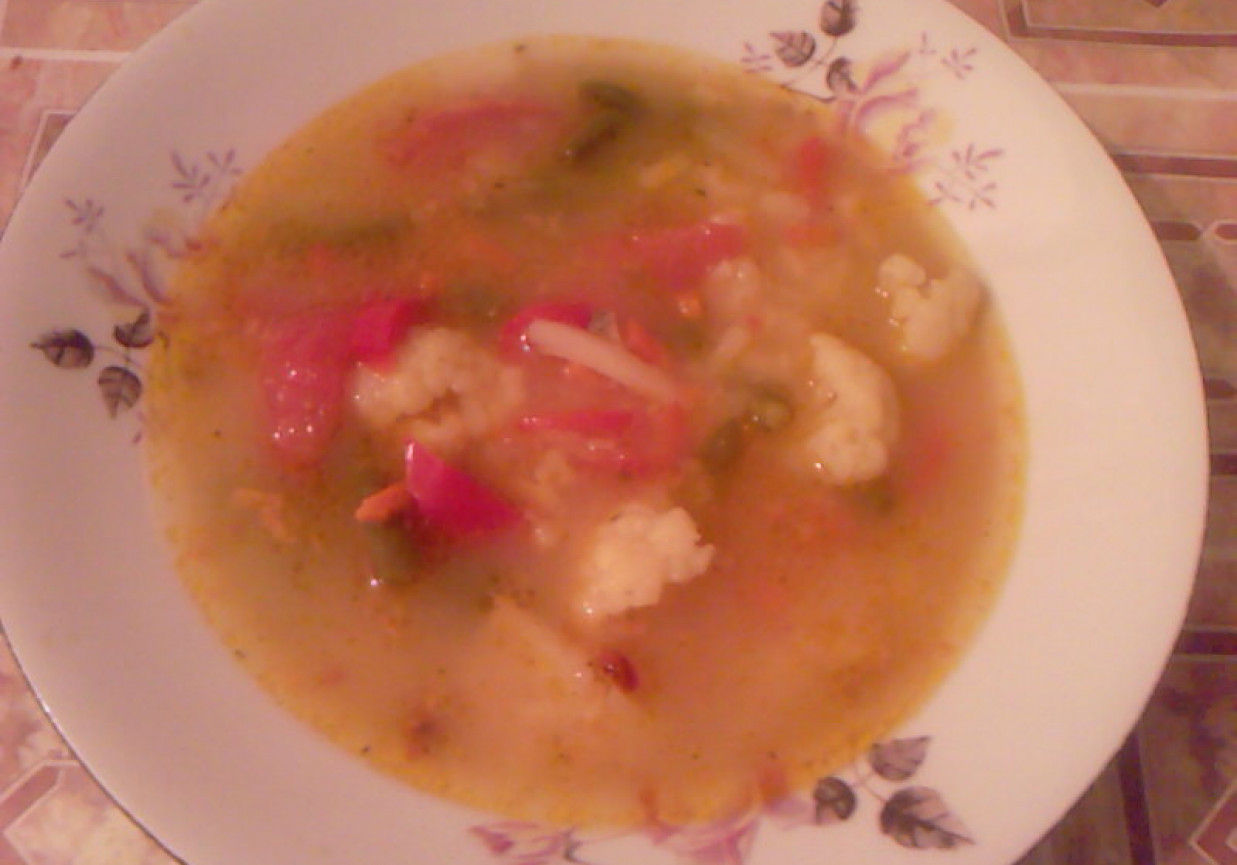 Zupa z fasolki szparagowej po Rumuńsku foto
