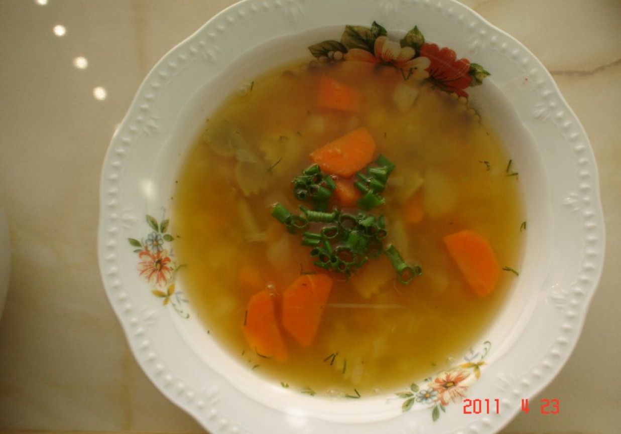 Zupa z groszku łuskanego - żółtego wersja na ostro foto