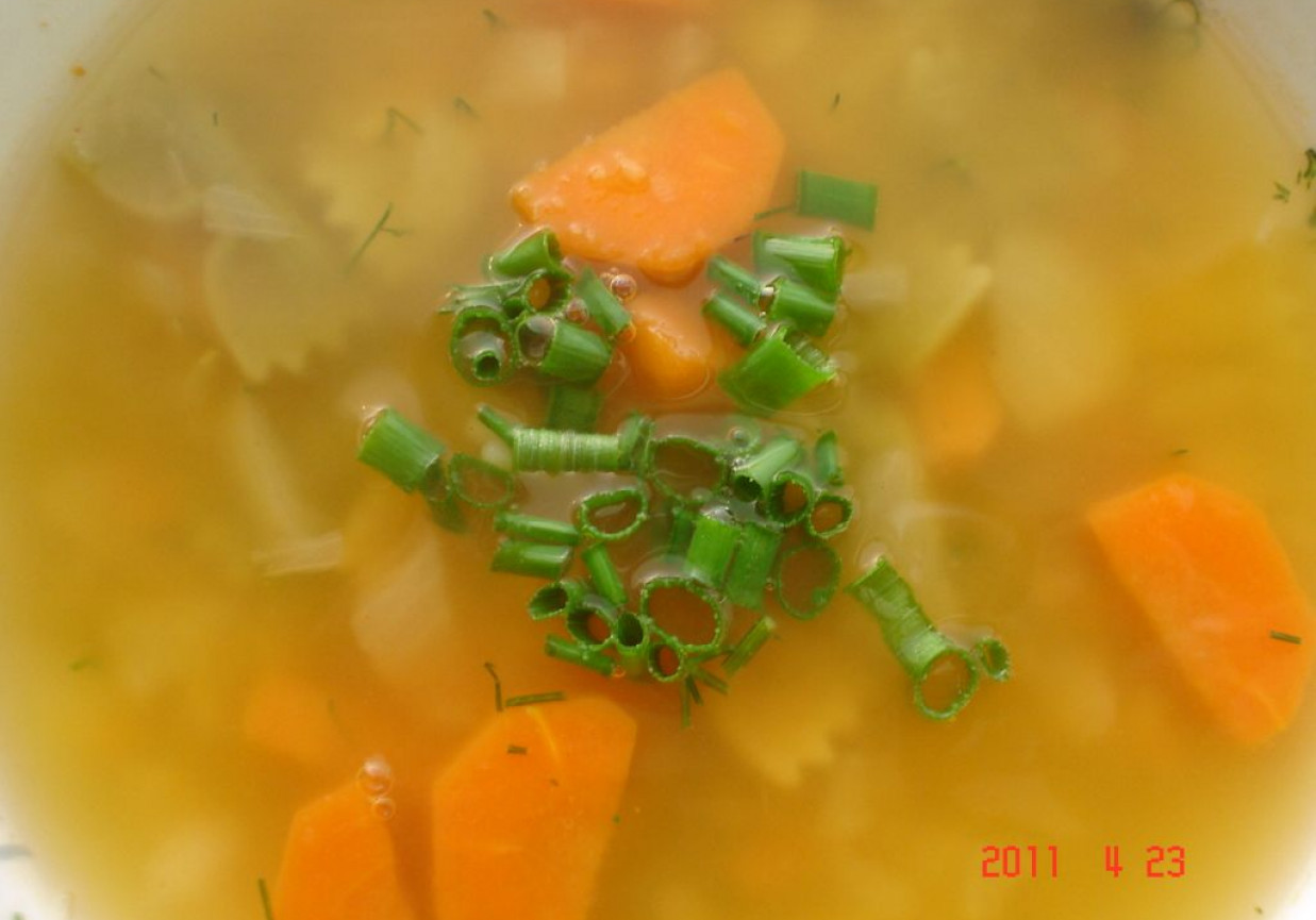 Zupa z groszku łuskanego - żółtego wersja na ostro foto