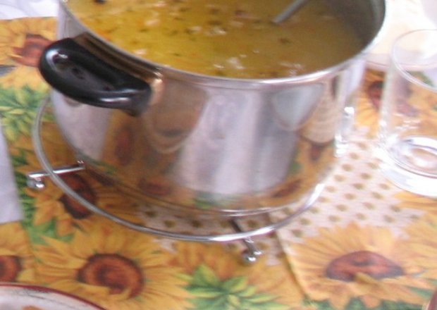 Fotografia przedstawiająca Zupa z groszku