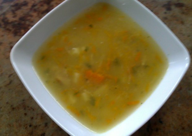 Fotografia przedstawiająca Zupa z Grysikiem