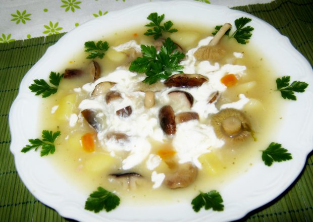 Fotografia przedstawiająca Zupa z grzybami