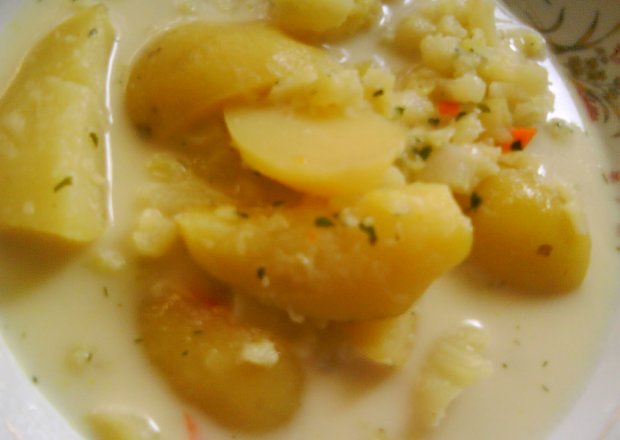 Fotografia przedstawiająca Zupa z kalafiora