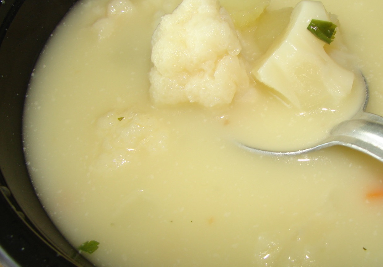 Zupa z kalafiorem foto