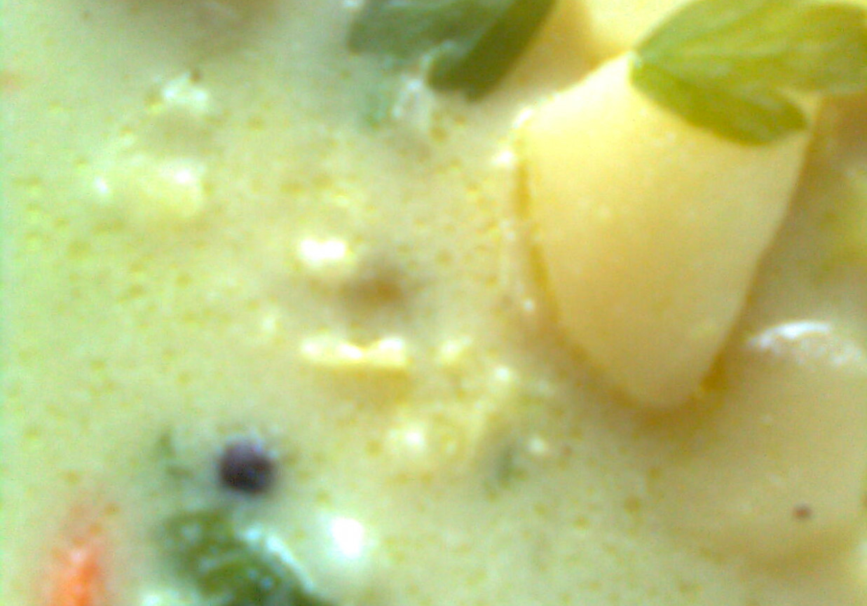 Zupa z kapustą,kalafiorem i groszkiem II foto