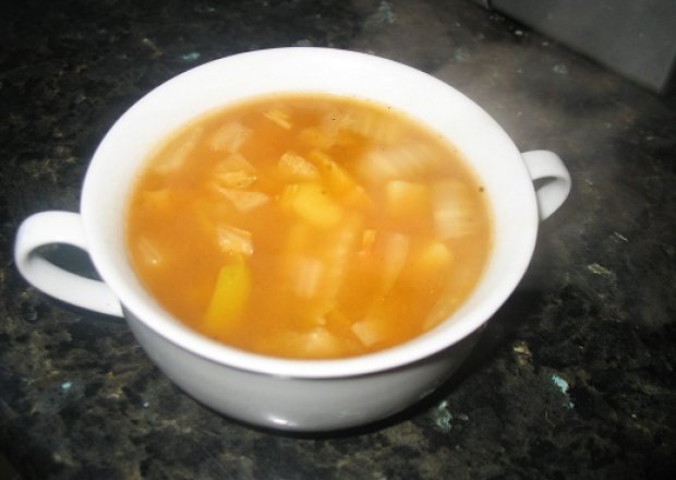 Fotografia przedstawiająca zupa z kapusty