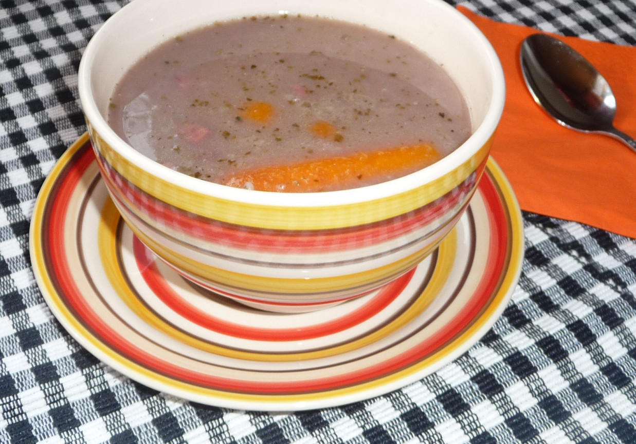 Zupa z kasza jęcznienną i fasolką adzuki foto