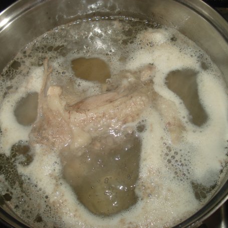 Krok 1 - Zupa z kaszą peczak na wywarze z porcji rosołowej z kaczki foto