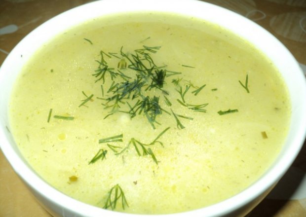 Fotografia przedstawiająca Zupa z kiszonych ogórków