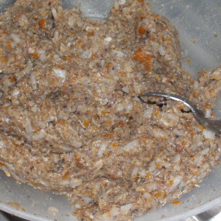 Krok 3 - zupa z klopsikami ryżowo-pieczarkowo-marchewkowymi z ziemniakami... foto
