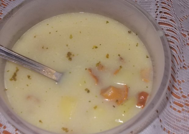 Fotografia przedstawiająca zupa z kurek