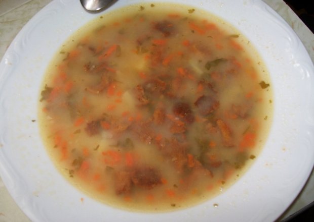 Fotografia przedstawiająca Zupa z kurek