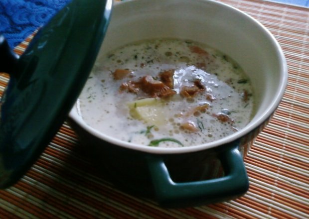 Fotografia przedstawiająca Zupa z kurkami.