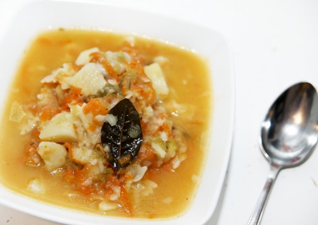 Fotografia przedstawiająca Zupa z kwaśnym ogórkiem