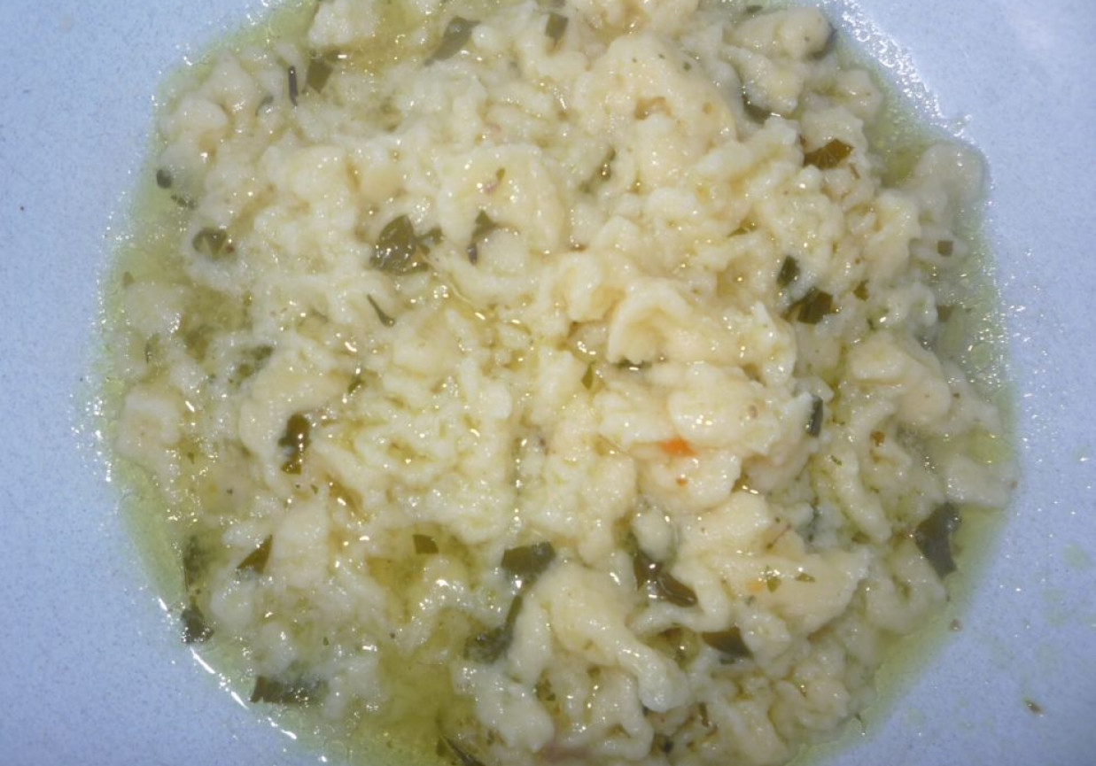 Zupa z lanym ciastem foto