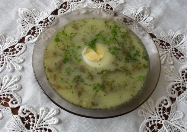 Fotografia przedstawiająca Zupa z młodego szczawiu