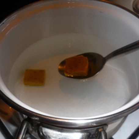 Krok 1 - zupa z opiekanym selerem foto