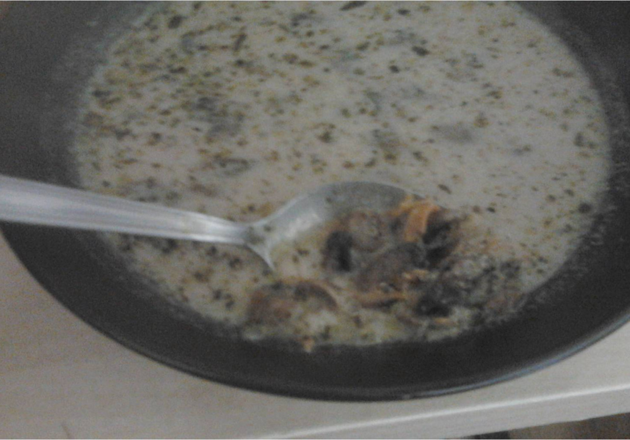 zupa z pieczarek foto