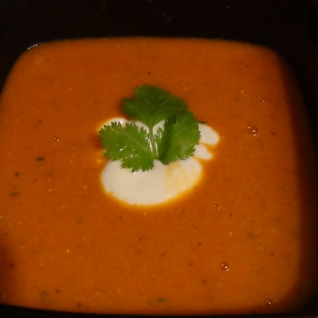 Krok 5 - Zupa z pieczonych papryk i pomidorów z dodatkiem soczewicy foto