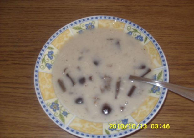 Fotografia przedstawiająca Zupa z podpinek