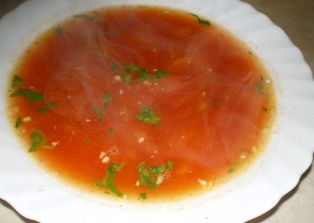 Fotografia przedstawiająca Zupa z pomidorów i żółtej papryki