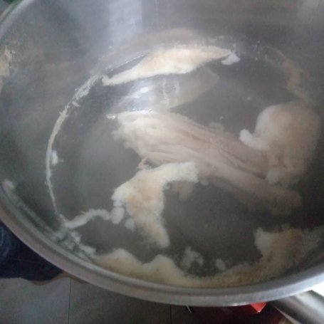 Krok 1 - Zupa z ryżem , marchewką i koperkiem :) foto